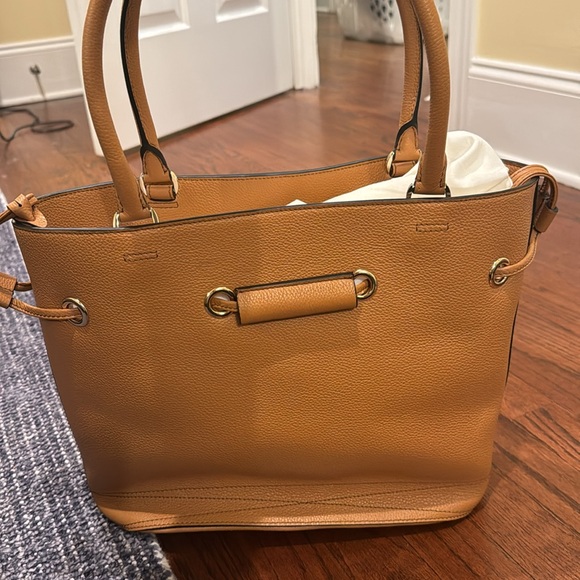 Brand new Lancel Paris bag with dust bag - Picture 3 of 7